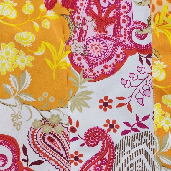 Chico's Women's 100% Cotton Paisley No Iron Button Down Shirt - Picture 7 of 8